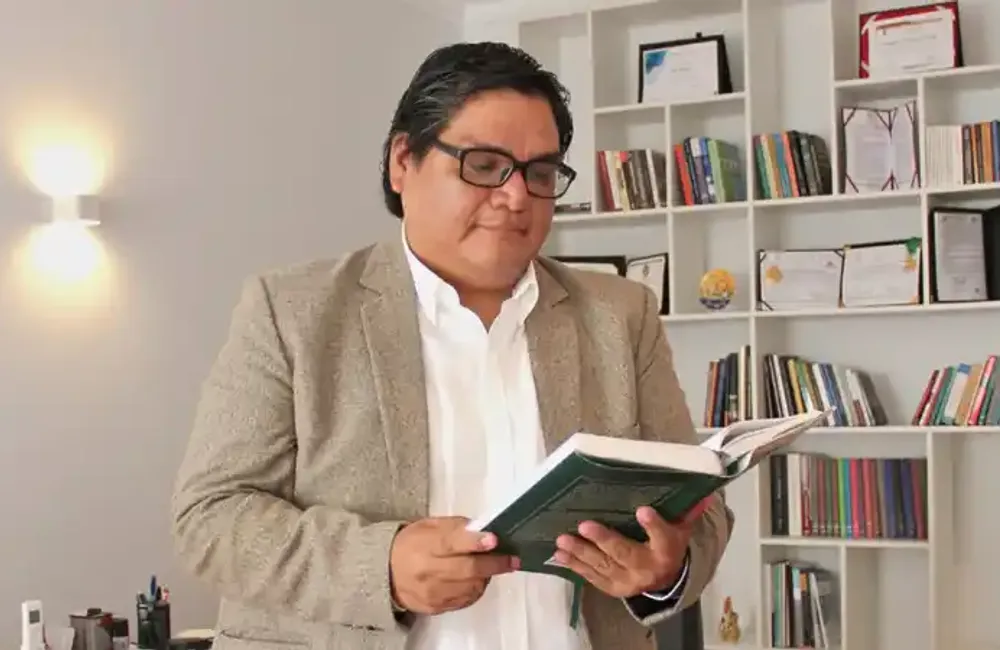 Una carrera con propósito en gestión de finanzas públicas: Límberg Chero